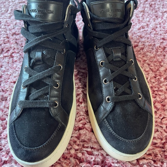 Louis Vuitton Men's Black Sneakers - Picture 1 of 6